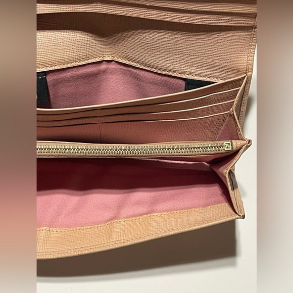Authentic - Used - Fendi Baby Pink Leather Wallet (with COA) - Picture 5 of 14